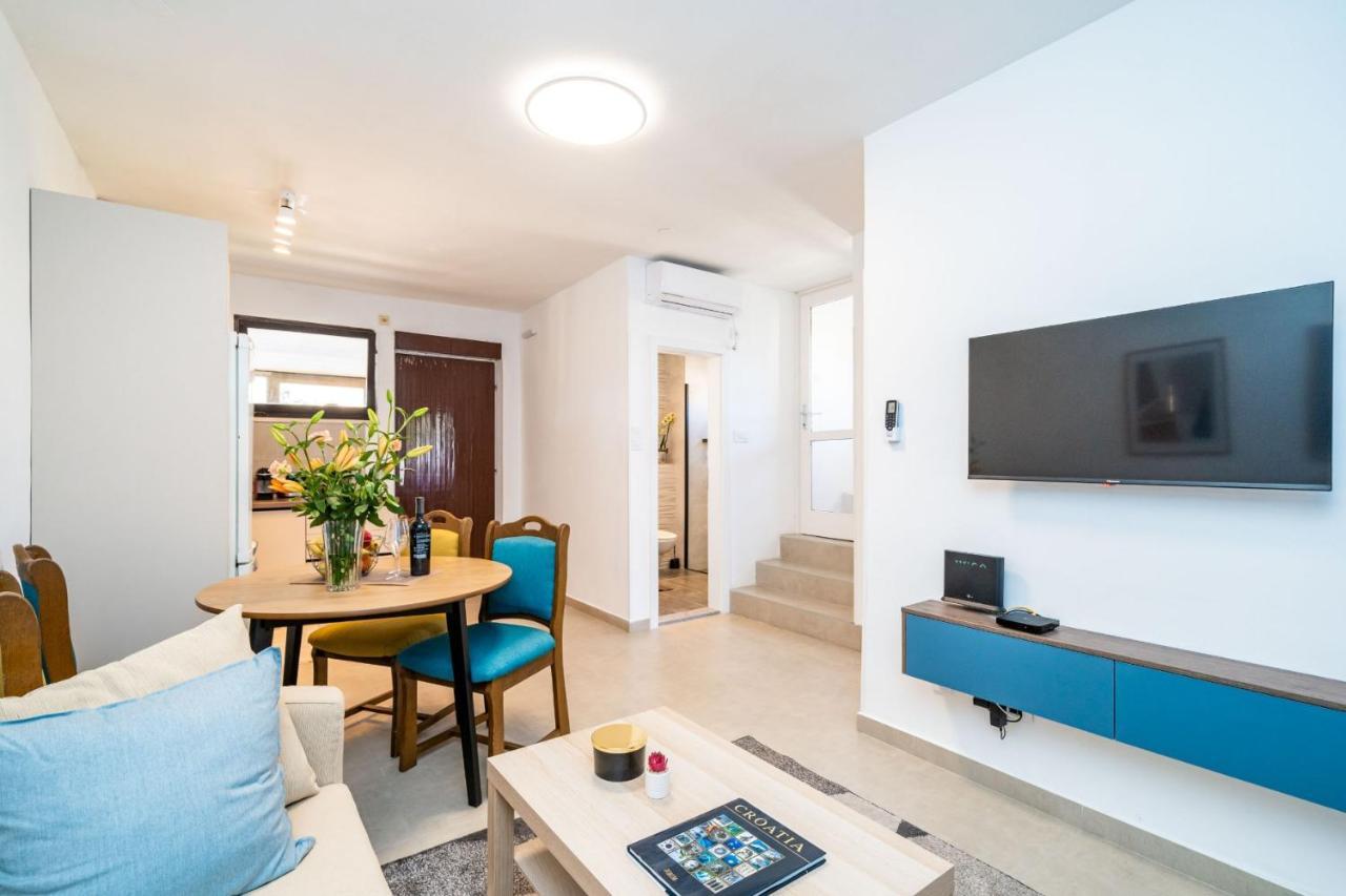 M2 Apartment Dubrovnik Bagian luar foto