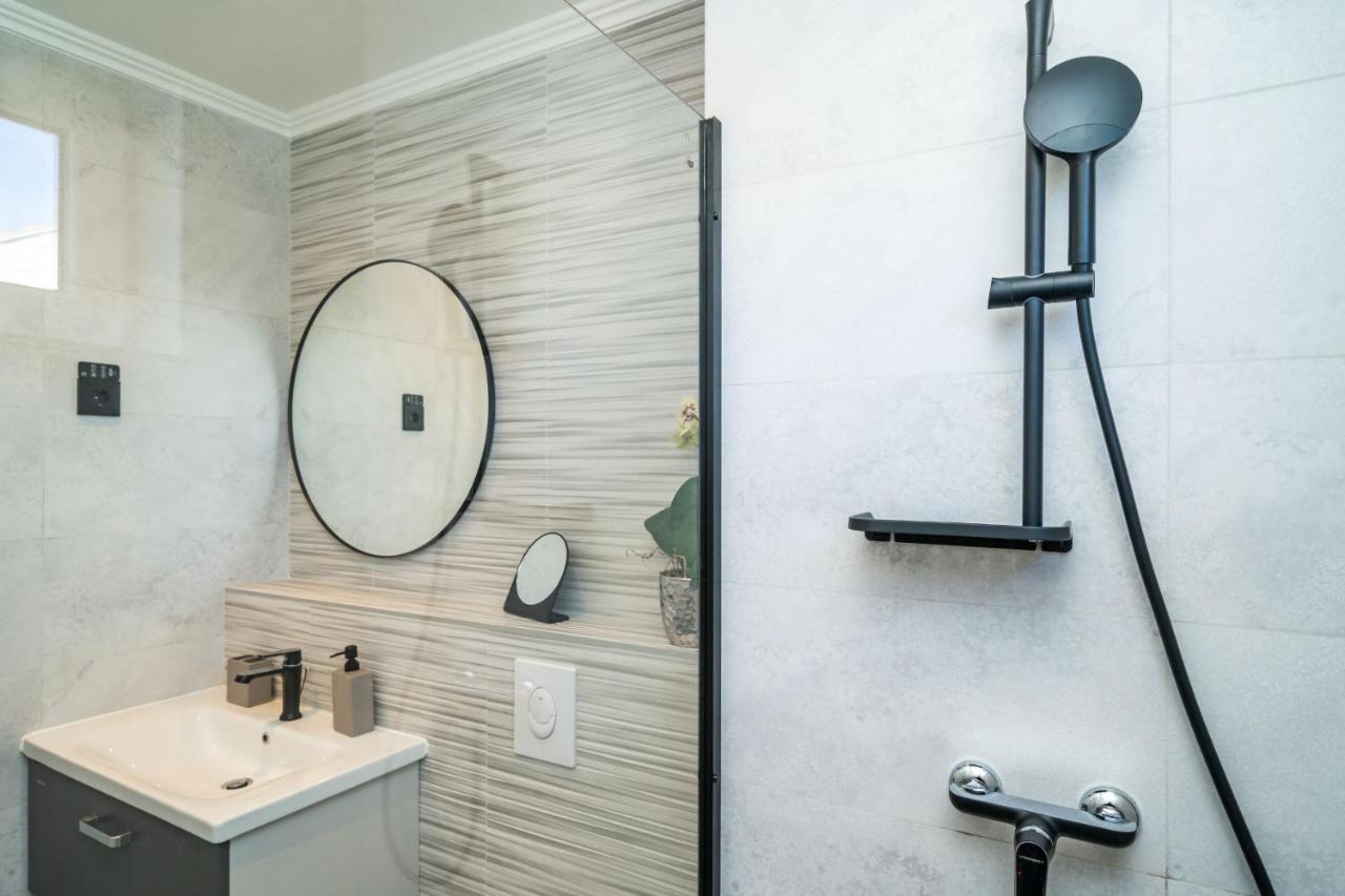 M2 Apartment Dubrovnik Bagian luar foto